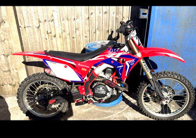 2019 Honda Crf 450r Has Original Red Plastics Also Balck And Grey As Seen